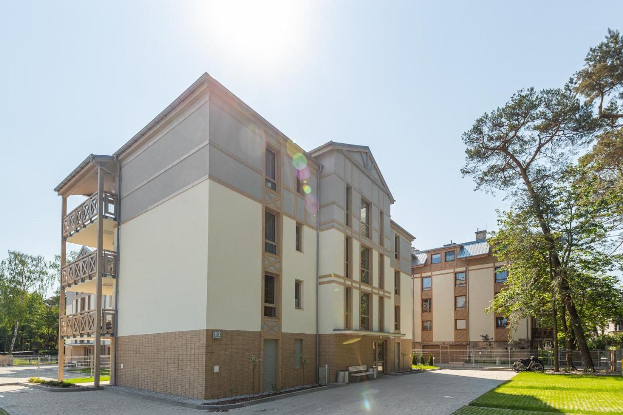 Apartament Bursztynowy Rezydencja Park Mielno  Exterior photo
